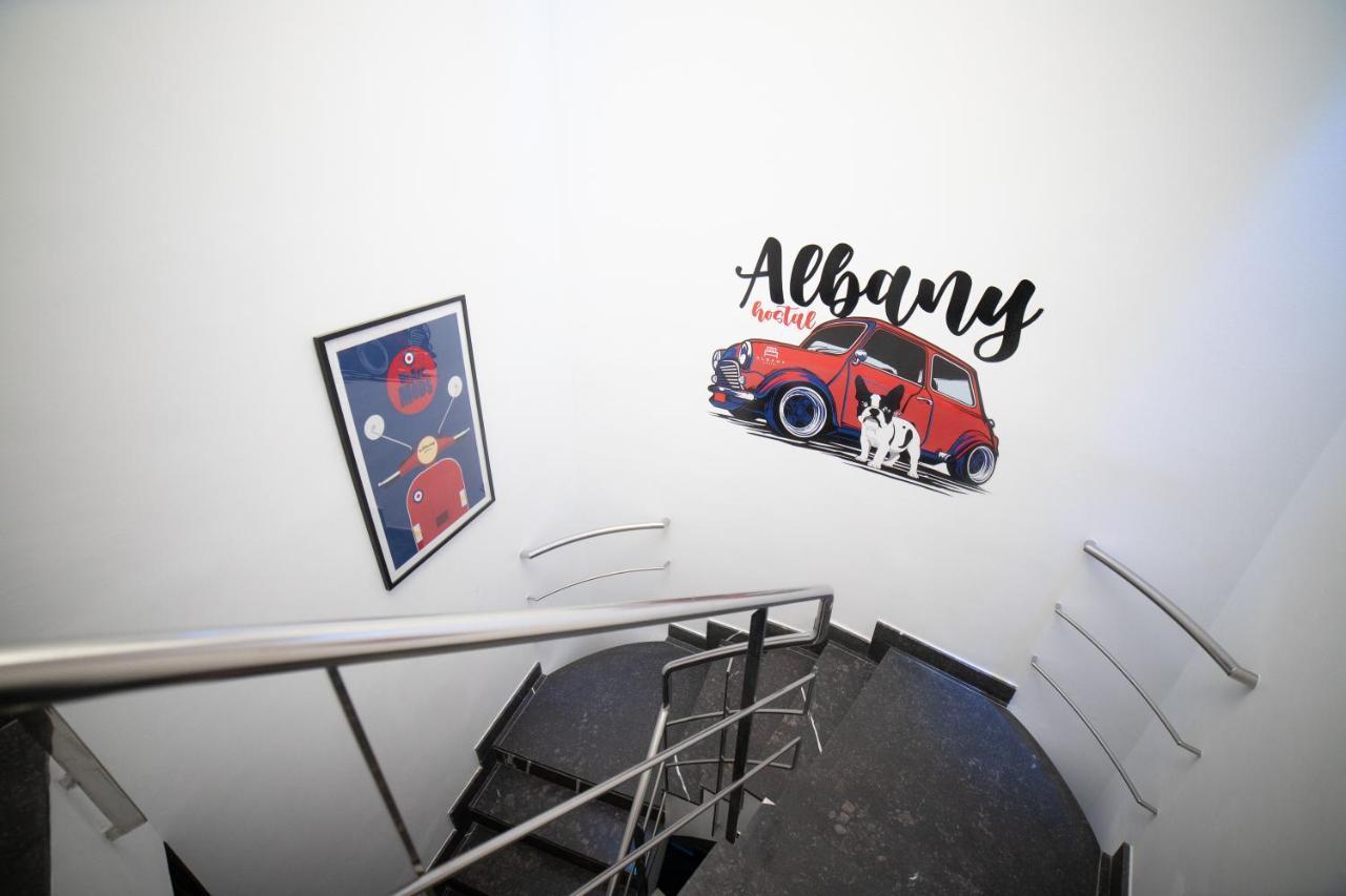 Hostal Albany León Εξωτερικό φωτογραφία